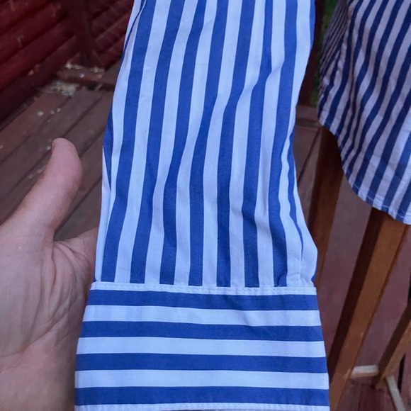 H & M Blue and White Striped Button-Up Shirt a classic size 10 cotton blend - Picture 3 of 8